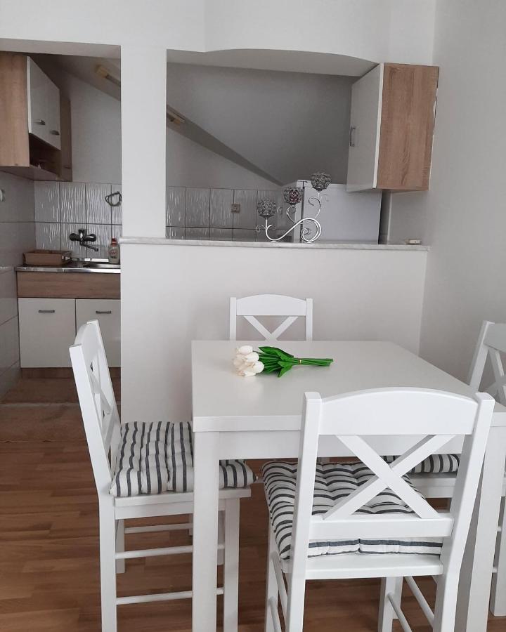 Apartman Giovanni アランジェロヴァツ エクステリア 写真
